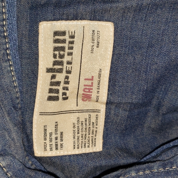 EUC Urban Pipeline Pearl Snap Denim Top Small - Picture 7 of 7